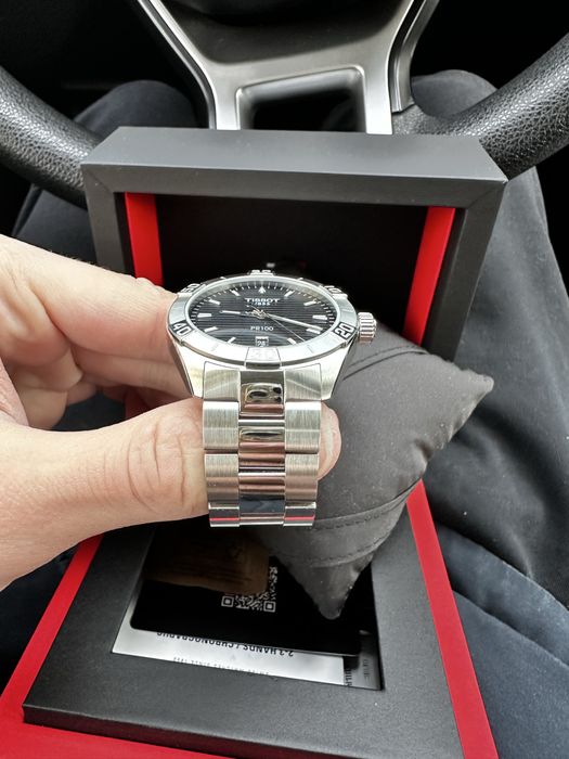 Продам часы Tissot