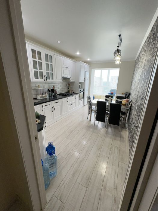 Продам 2ку 91,3 кв м