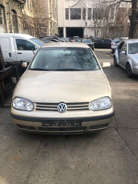 Capota VW Volkswagen Golf 4 bej auriu 2001