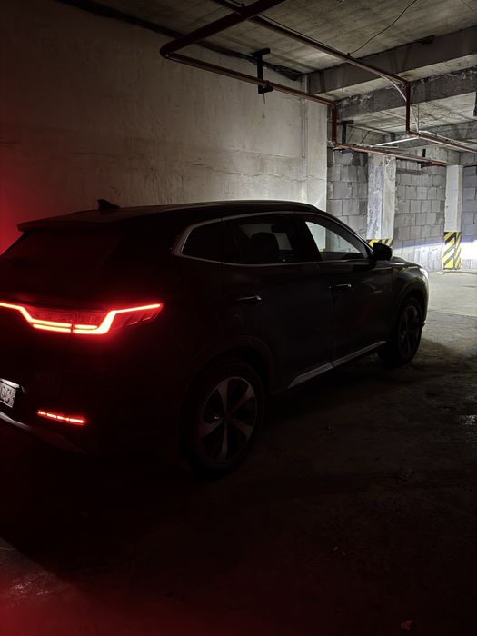 BYD song plus AWD gibrit (гибрит)