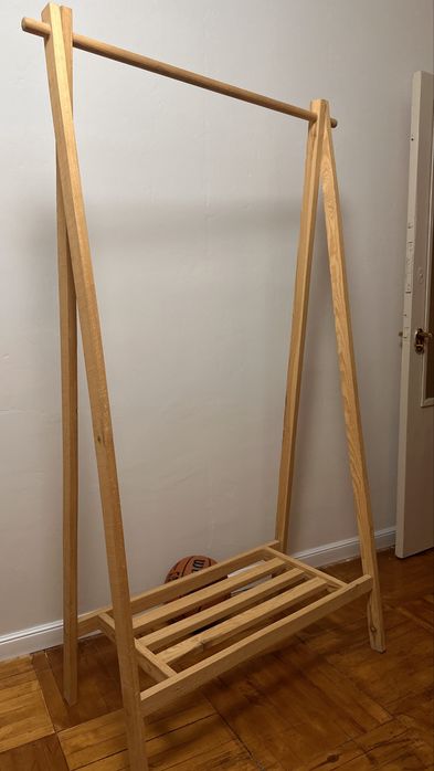 СРОЧНО Вешалка напольная деревянная