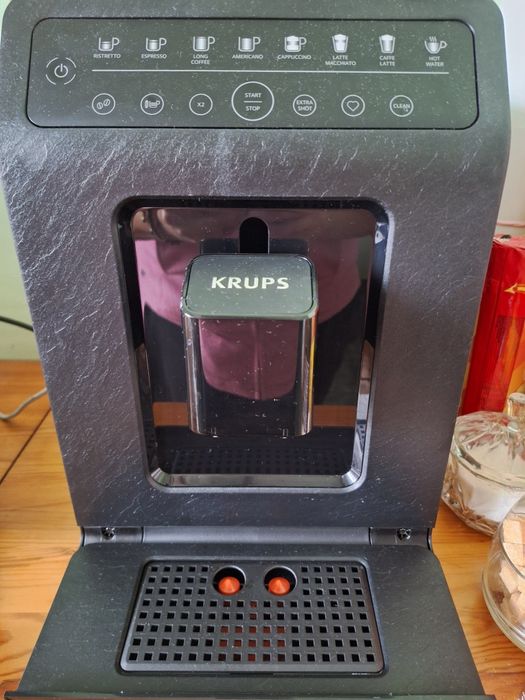 Кафеавтомат KRUPS EA897B10 2300.00 ml, 15.00 bar