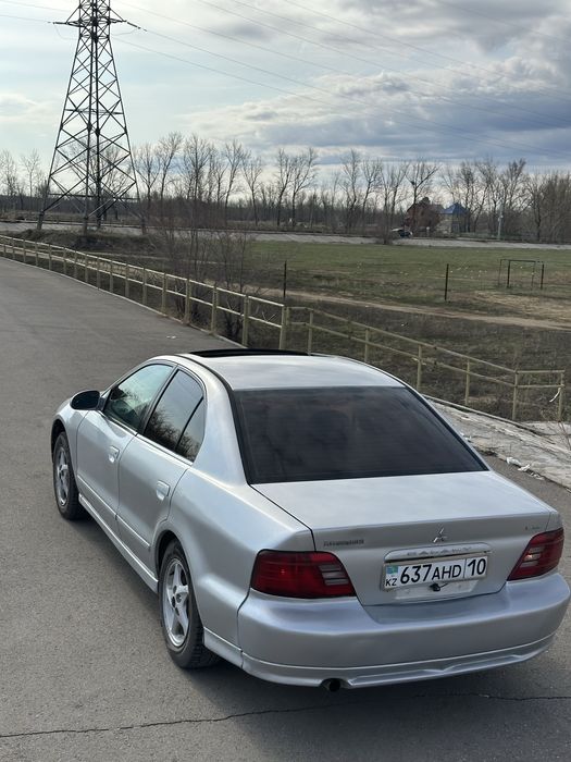 Митсубиси Галант 8