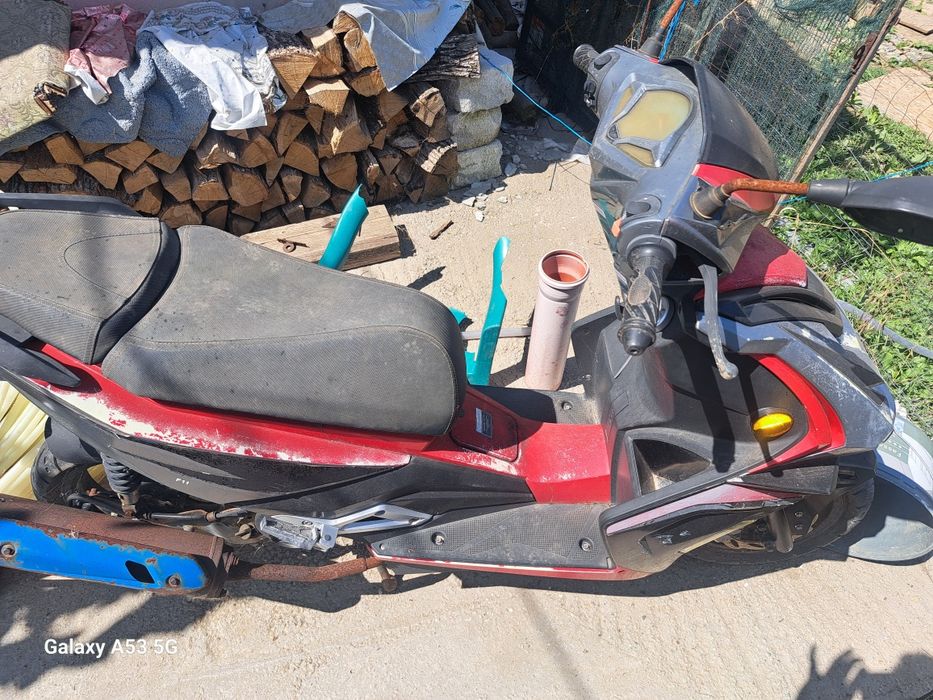 Scuter de 50  cm