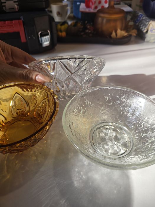 Използвани стъклени купички