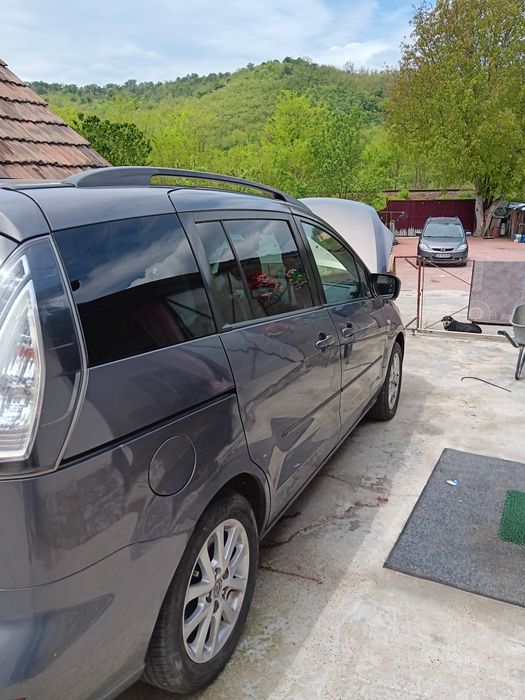 Mazd 5 utilizata