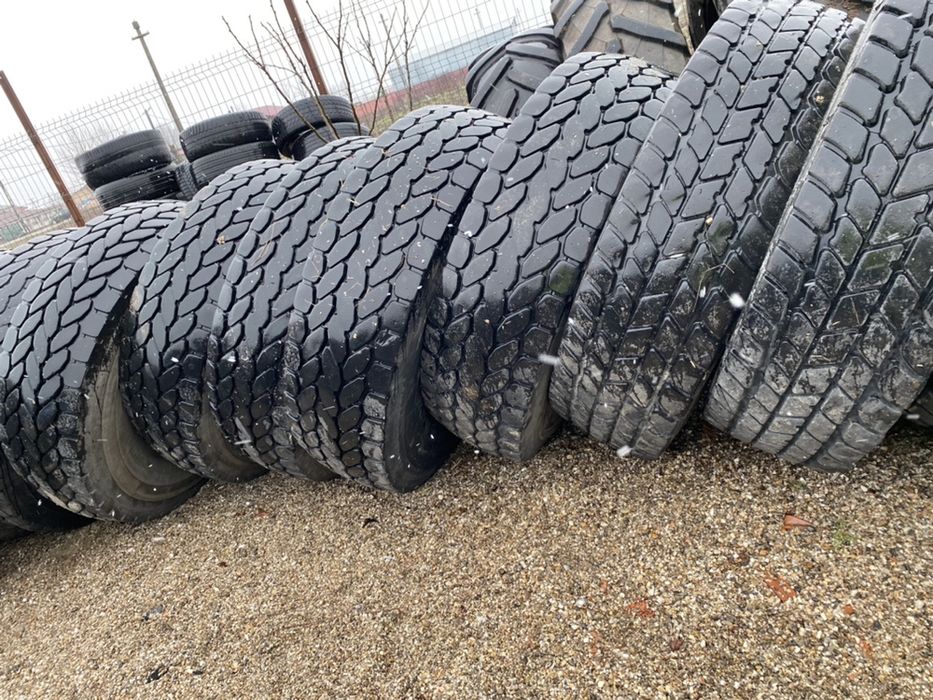 445/95r25