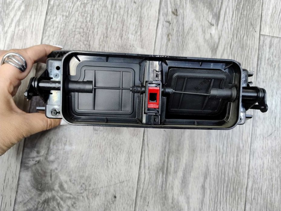 Дефлектор обдува на Мерседес 203