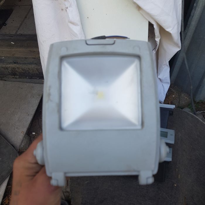 Фонарь навесной для входа