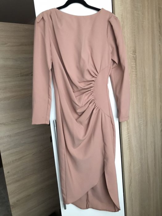 Платья женские, очень красивые