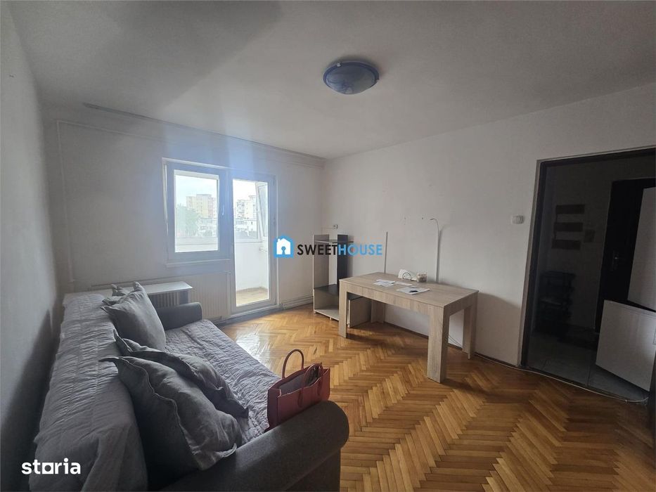 Apartament cu doua camere zona Florilor