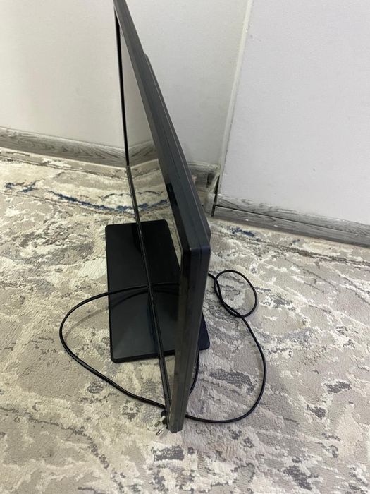 Телевизор продам