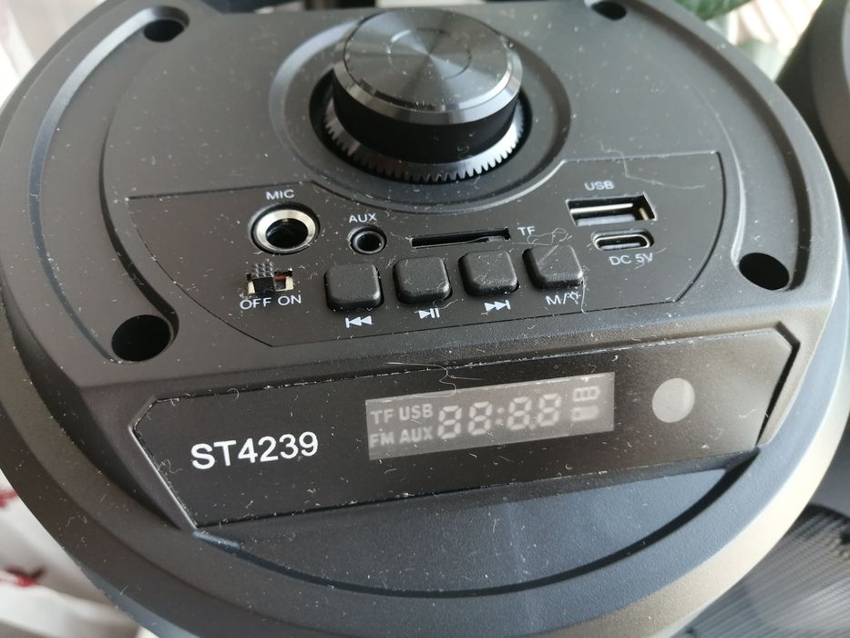 Продам колонки на запчасти