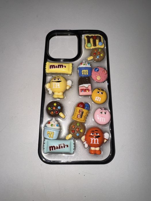 Продаю чехлы(12 про макс)