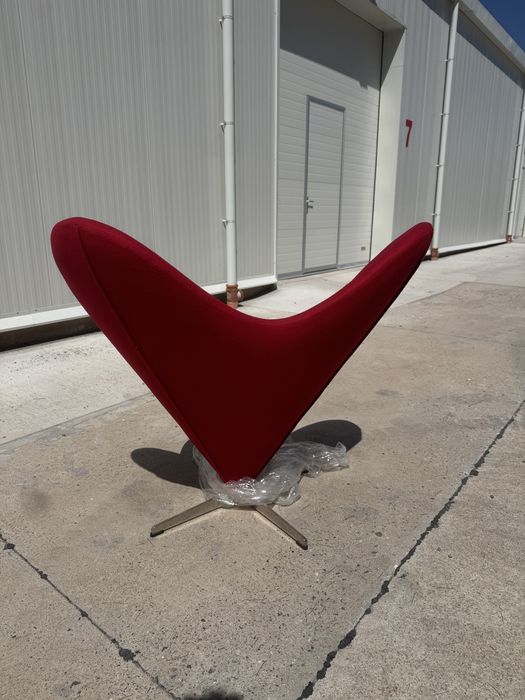 Дизайнерско кресло Verner Panton Heart Cone Chair