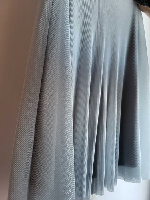 Fusta lunga cu tul turcoaz deschis L (Reserved)