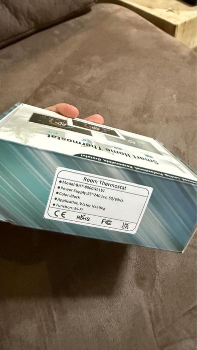 Termostat incalzire pardoseala WiFi Negru, LCD 4.8 inch, Touchscreen, Smart