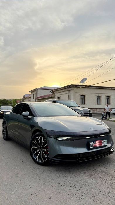 Zeekr 007 ideyal xolati srochna