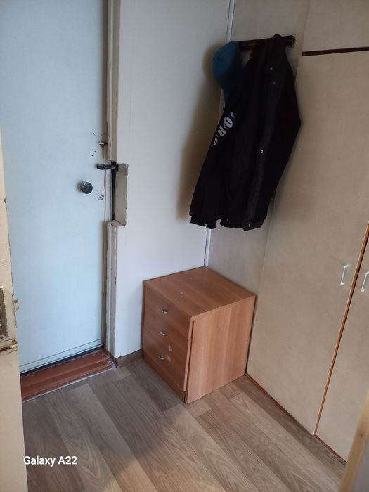 сдам 1 ком.кв помесечно