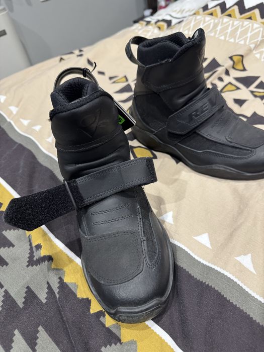 Мото обувки Revit 37