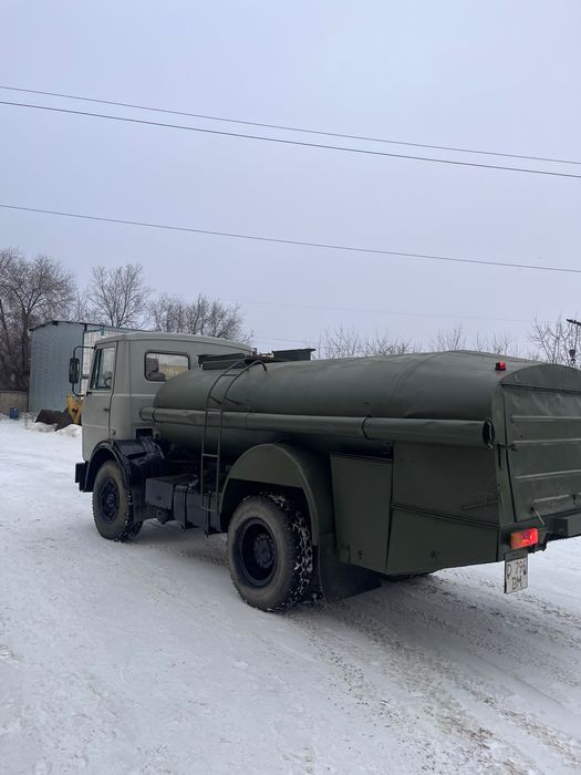 Продам топливозаправщик