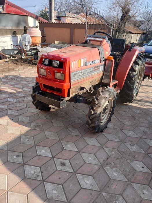 Mitsubishi mt 23 4x4