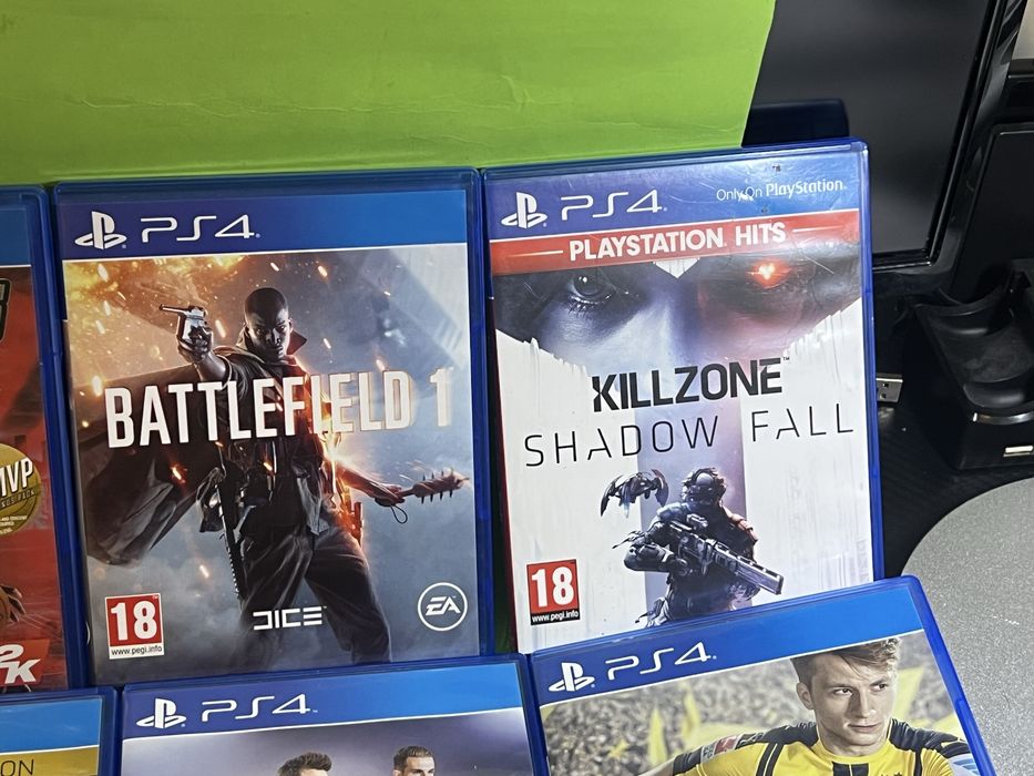 Дискове за PS 4 PS 4