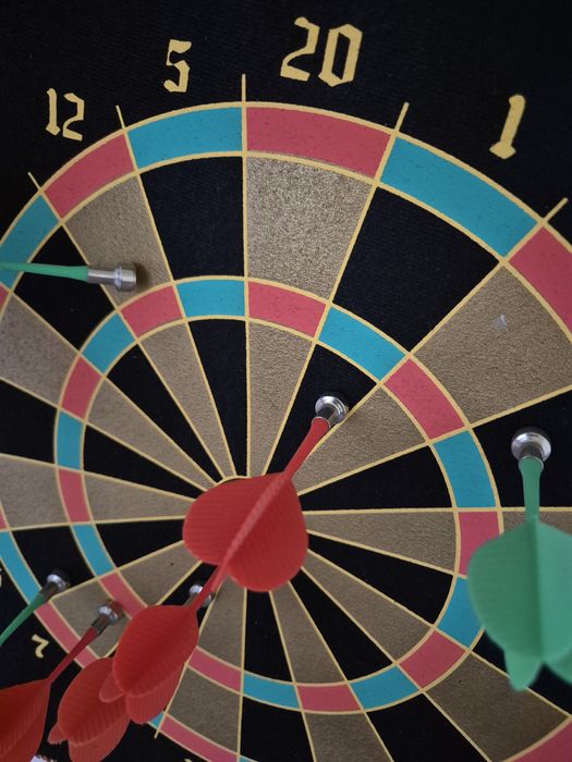 Продаю дартс магнитный