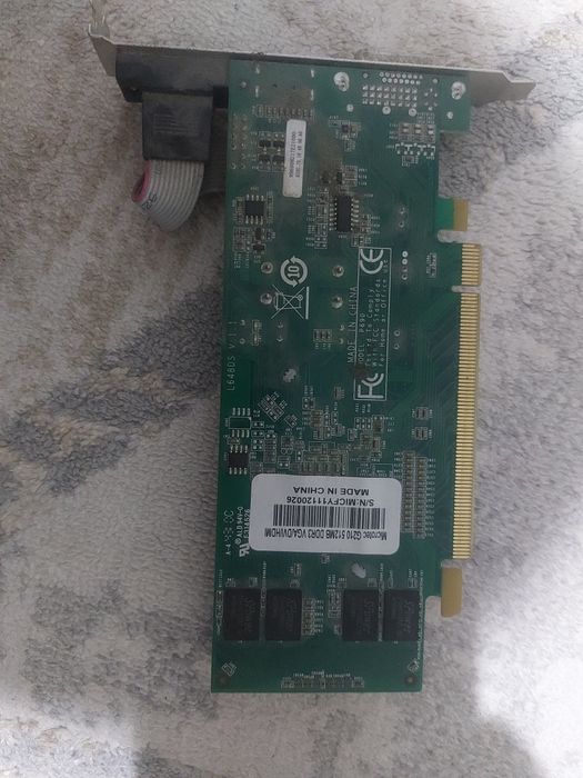 Видио карта (по 526мб или 1гб)