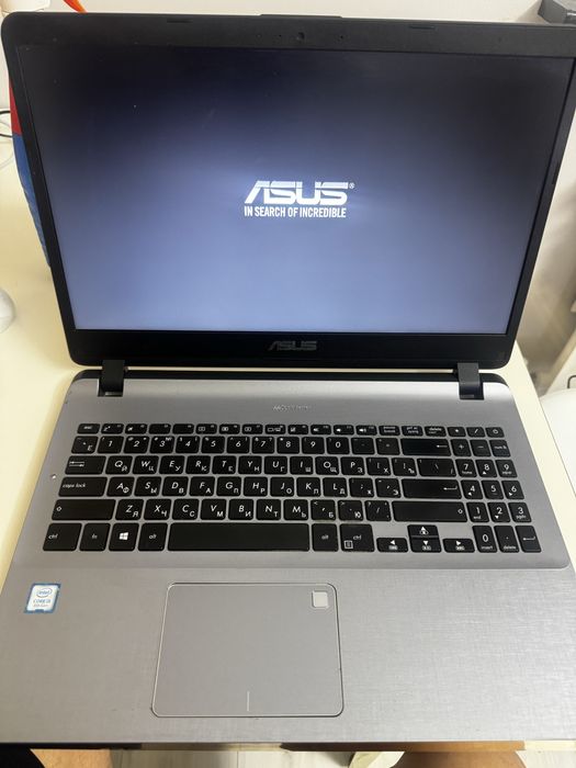 Продам Vivo book 15 asus laptop x507uf