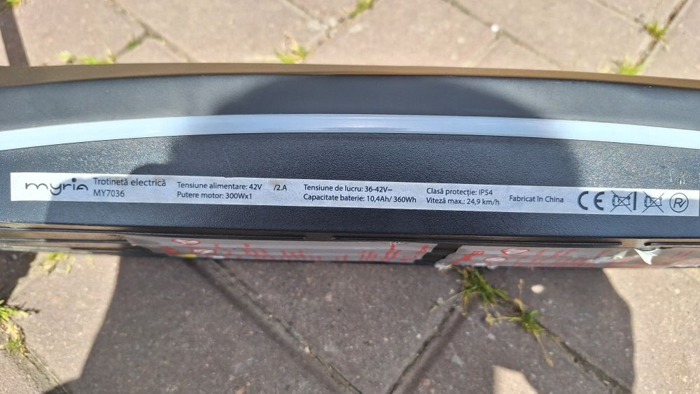 Trotineta electrica MYRIA City Traveller UEV Urban Electric Vehicle