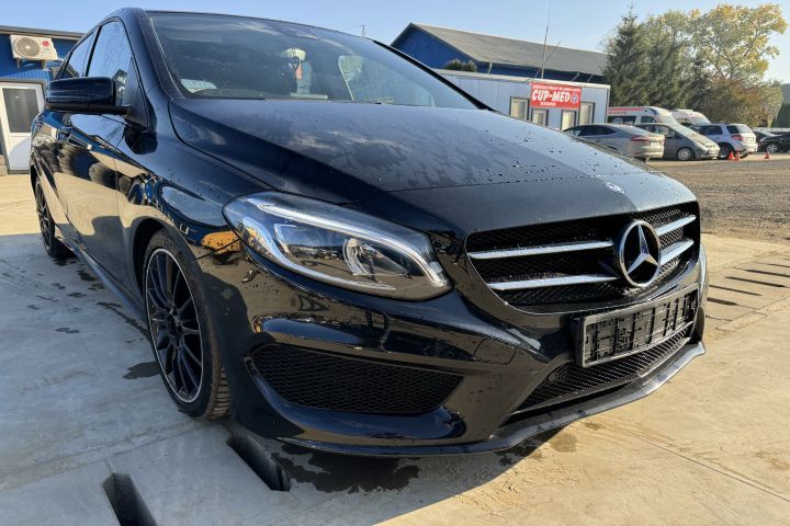 Geam fix usa spate stanga Mercedes-Benz B-Class W246 [facelift] [2014