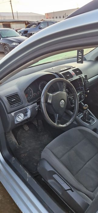 Vând anexe motor CBDB GOLF,PASSAT,AUDI