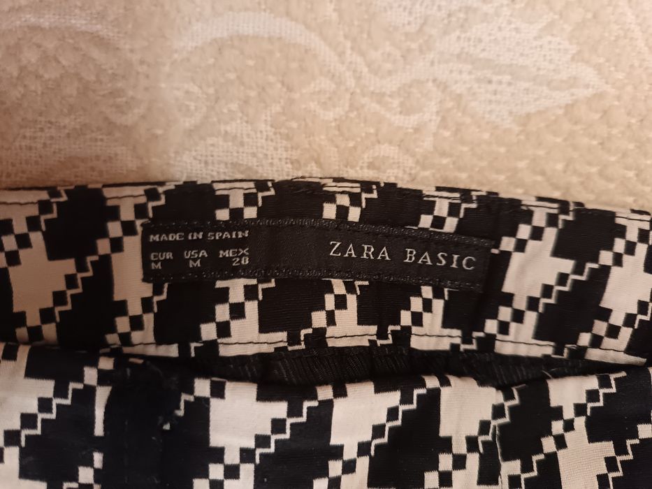 Дамски панталон Zara