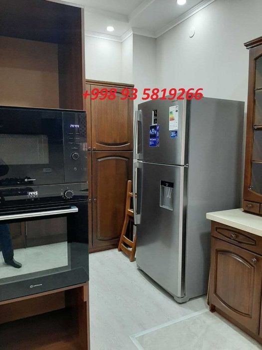 Дом  в Центре  За гостиницей Гранд мир метро Ойбек