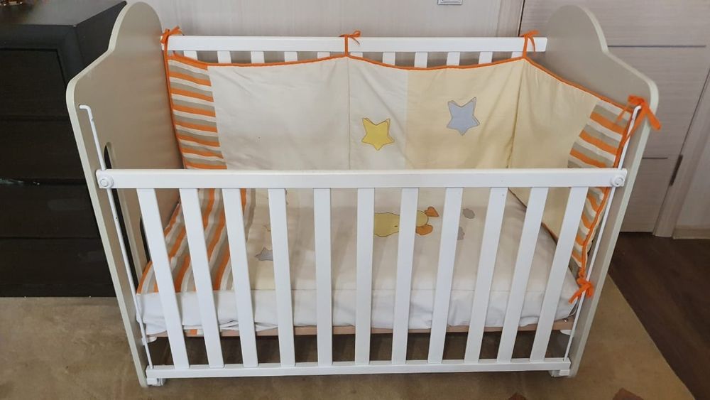 Детская кровать манеж