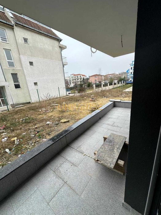 Продава се Двустаен апартамент в Несебър - 78 кв.м за 915 €/кв.м - Снимка #3