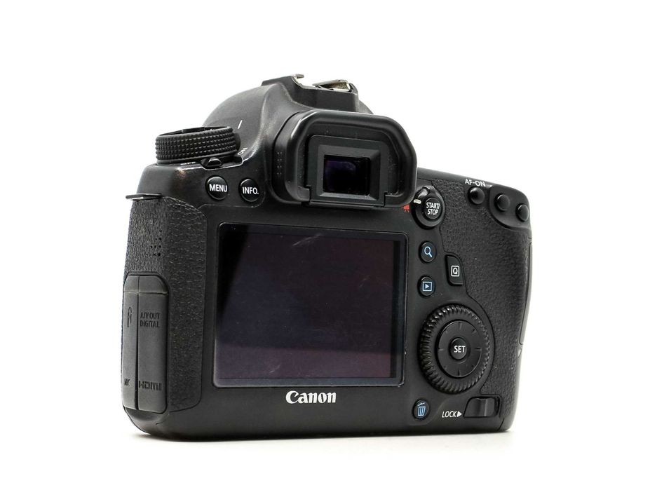 Aparat DSLR Canon 6D