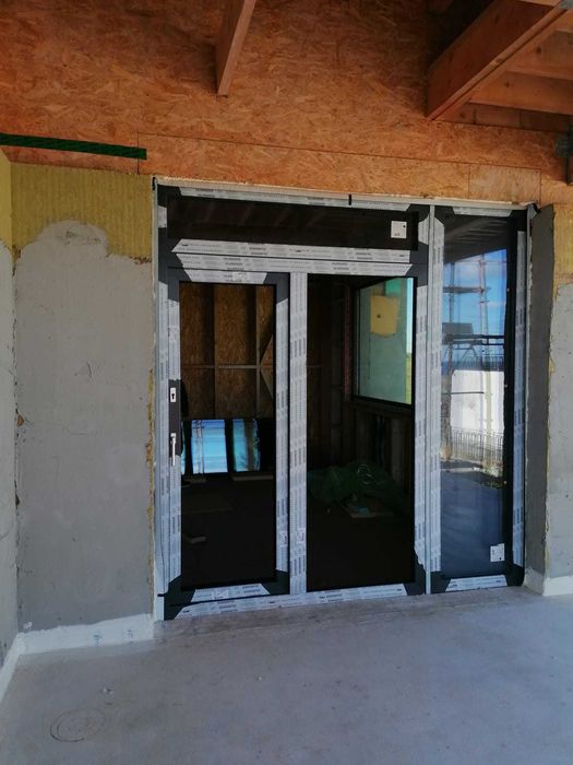 Montaj / Productie TAMPLARIE PVC, Tamplarie Aluminiu. Geamuri Usi.