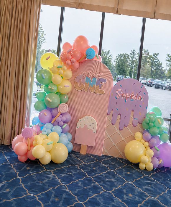 Photocorner, arcade si decoruri pentru evenimente si firme