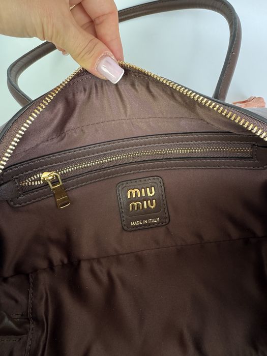 Geanta miu miu piele