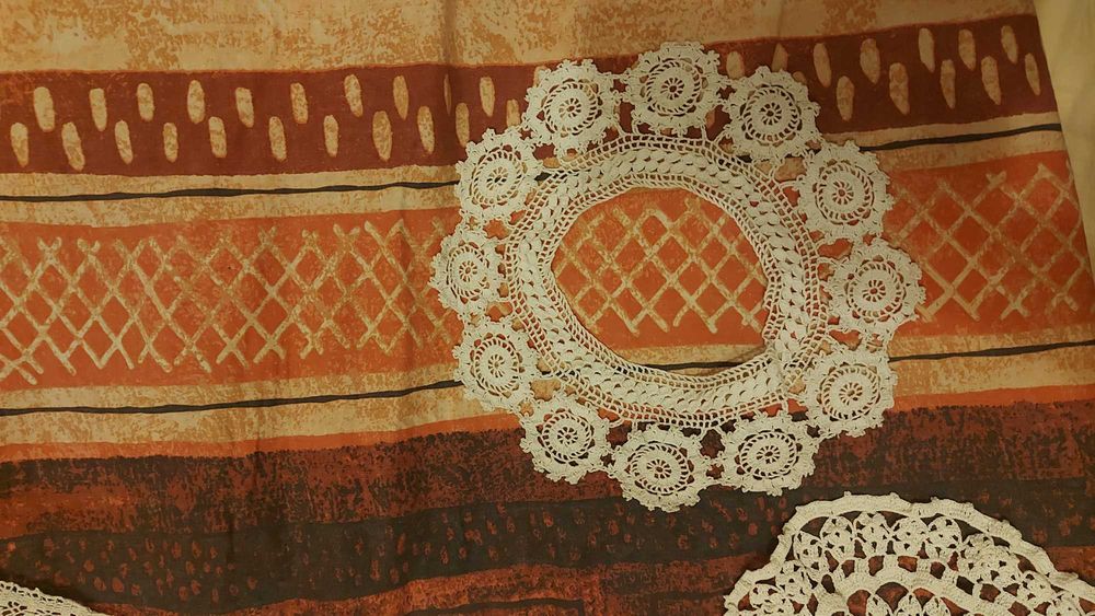 Плетени карета на една кука