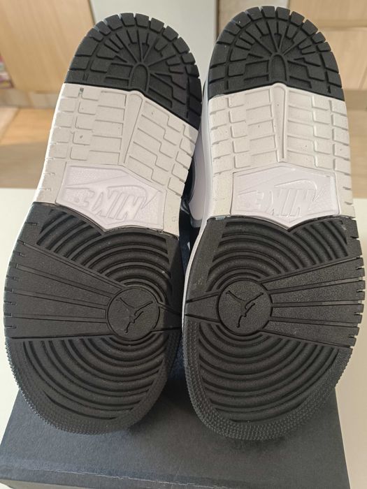 Мъжки маратонки Jordan 1 Mid RM р-р 40