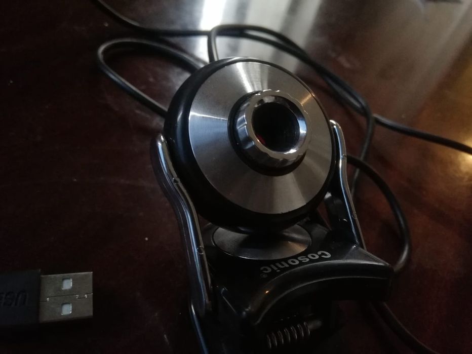 Продам вебкамеру