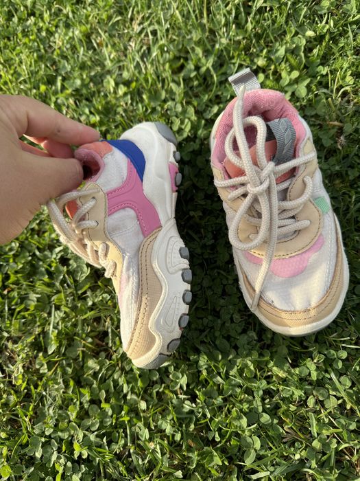 Sneakers Zara marimea 24