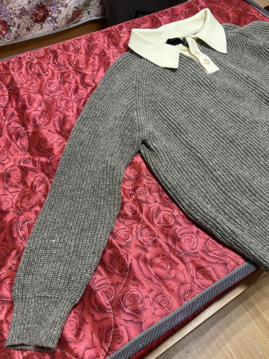 Свитер-поло серый