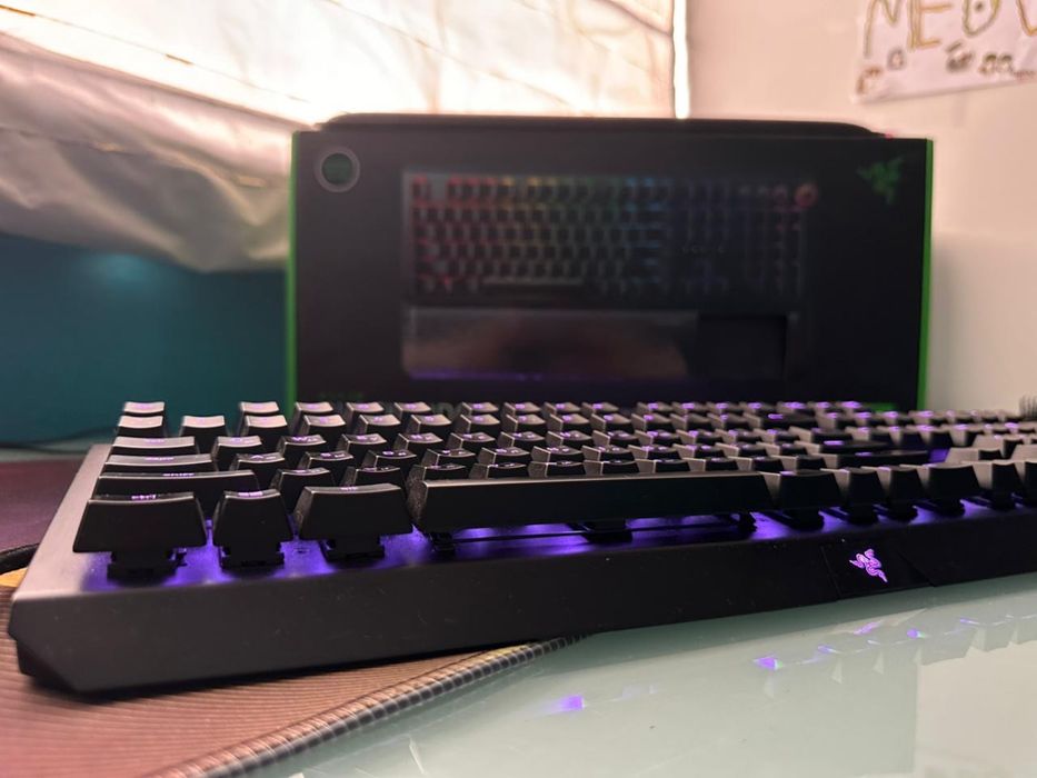 Продаю клавиатуру Razer BlackWidow Elite