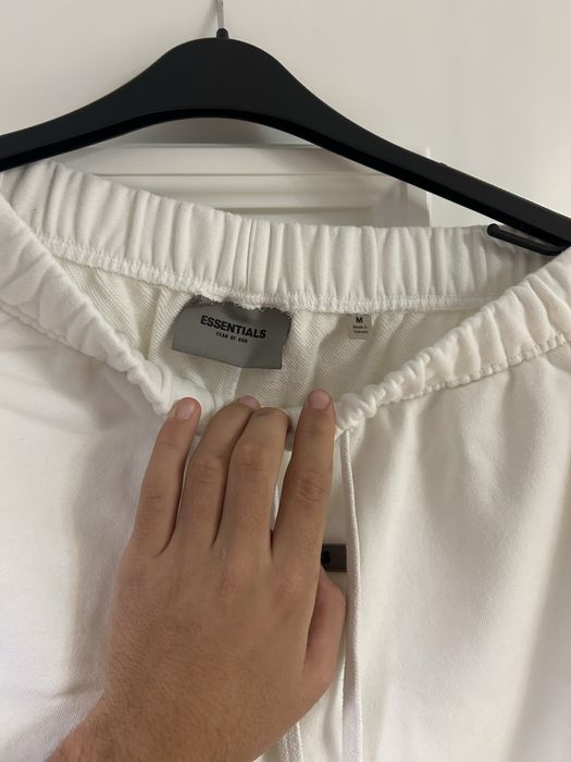 Pantaloni Scurti Essentials