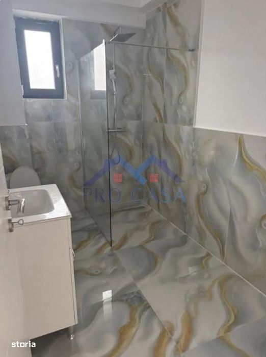 Apartament 3 camere, bloc nou, Cetate, bucatarie separata