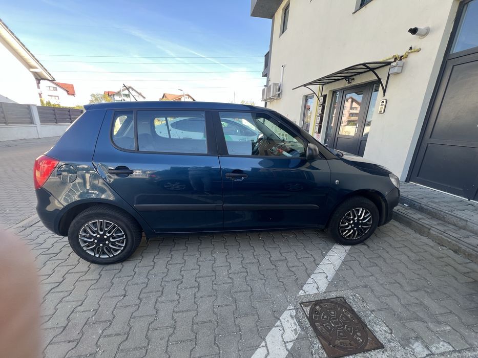 SKODA Fabia 2012 — imagine 2